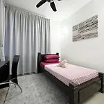 Large Unit Dwiputra Residences 3Rooms 3Bathrooms Presint 15 Putrajaya