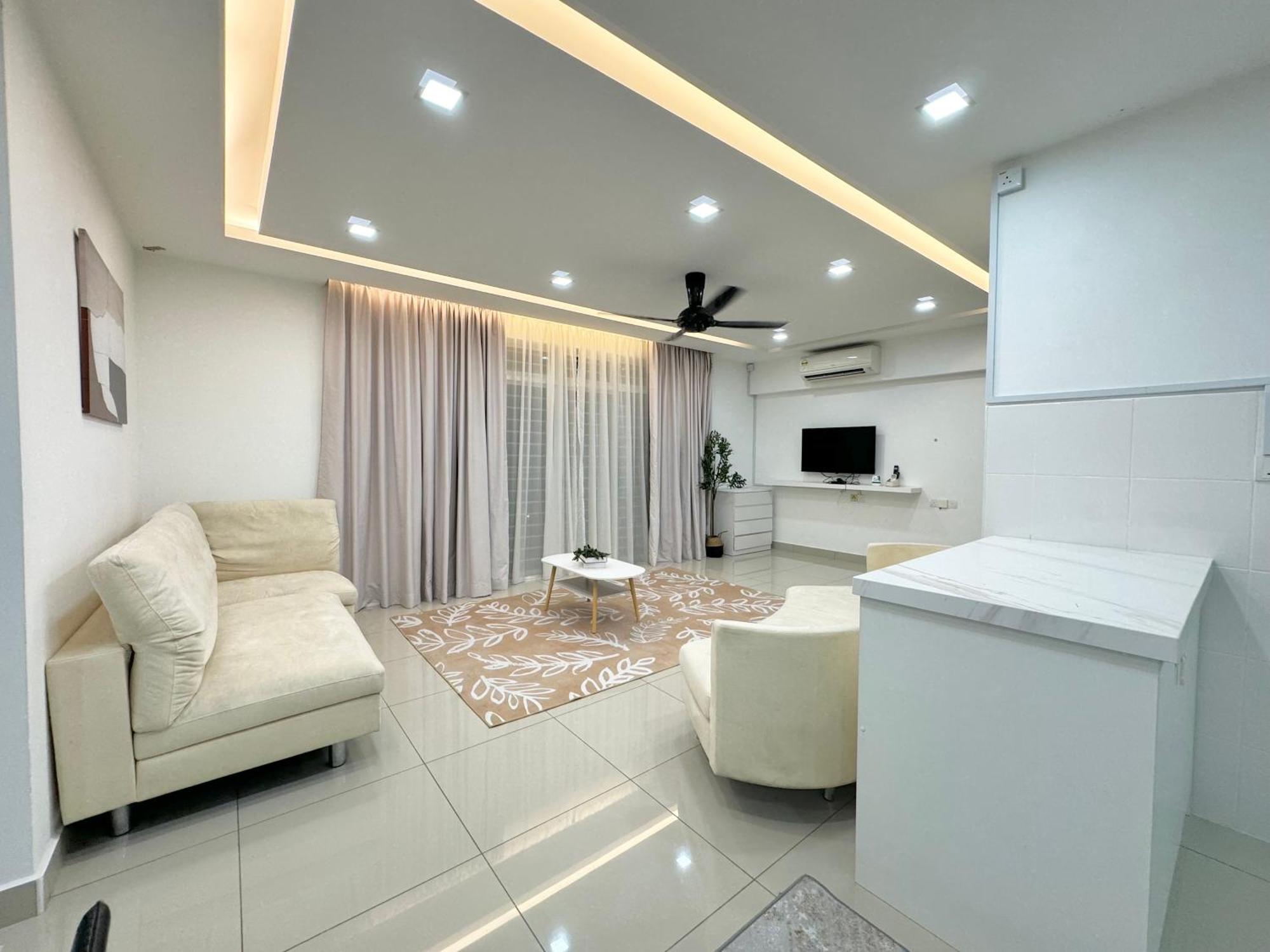 Pangsapuri Large Unit Dwiputra Residences 3rooms 3bathrooms Presint 15 *