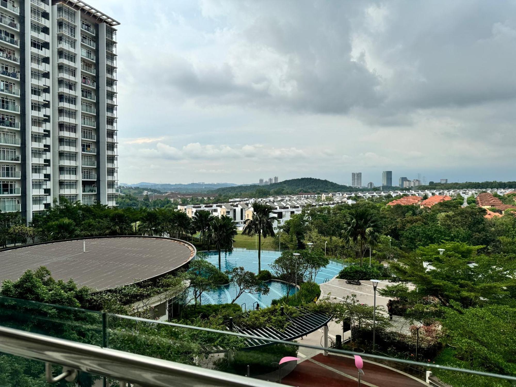 Large Unit Dwiputra Residences 3rooms 3bathrooms Presint 15 Pangsapuri Putrajaya